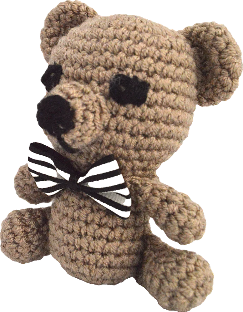 Osito con pajarita, tejido a crochet por Ana